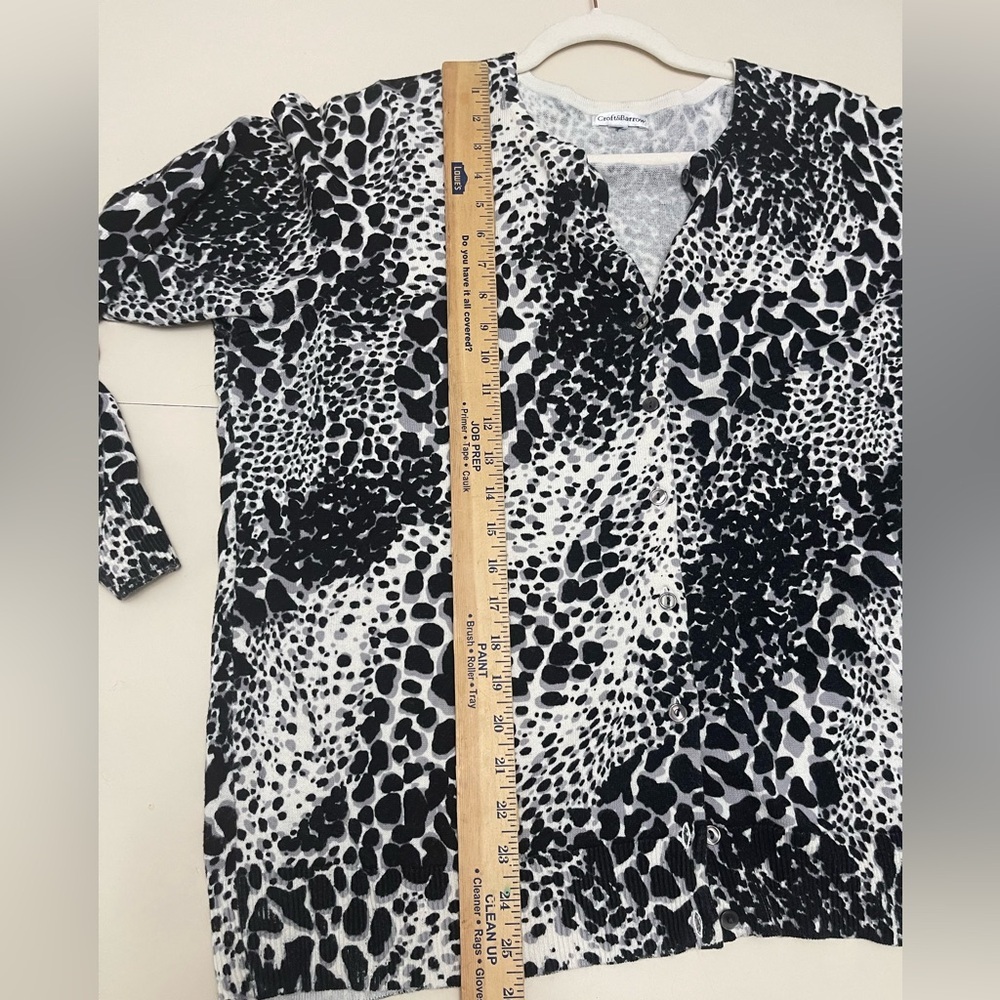 CROFT & BARROW Black and White Animal Print 100% Cotton Cardigan Sweater Size L - Picture 7 of 10
